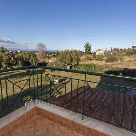 Rena's Paradise House Ξενοδοχείο 4*